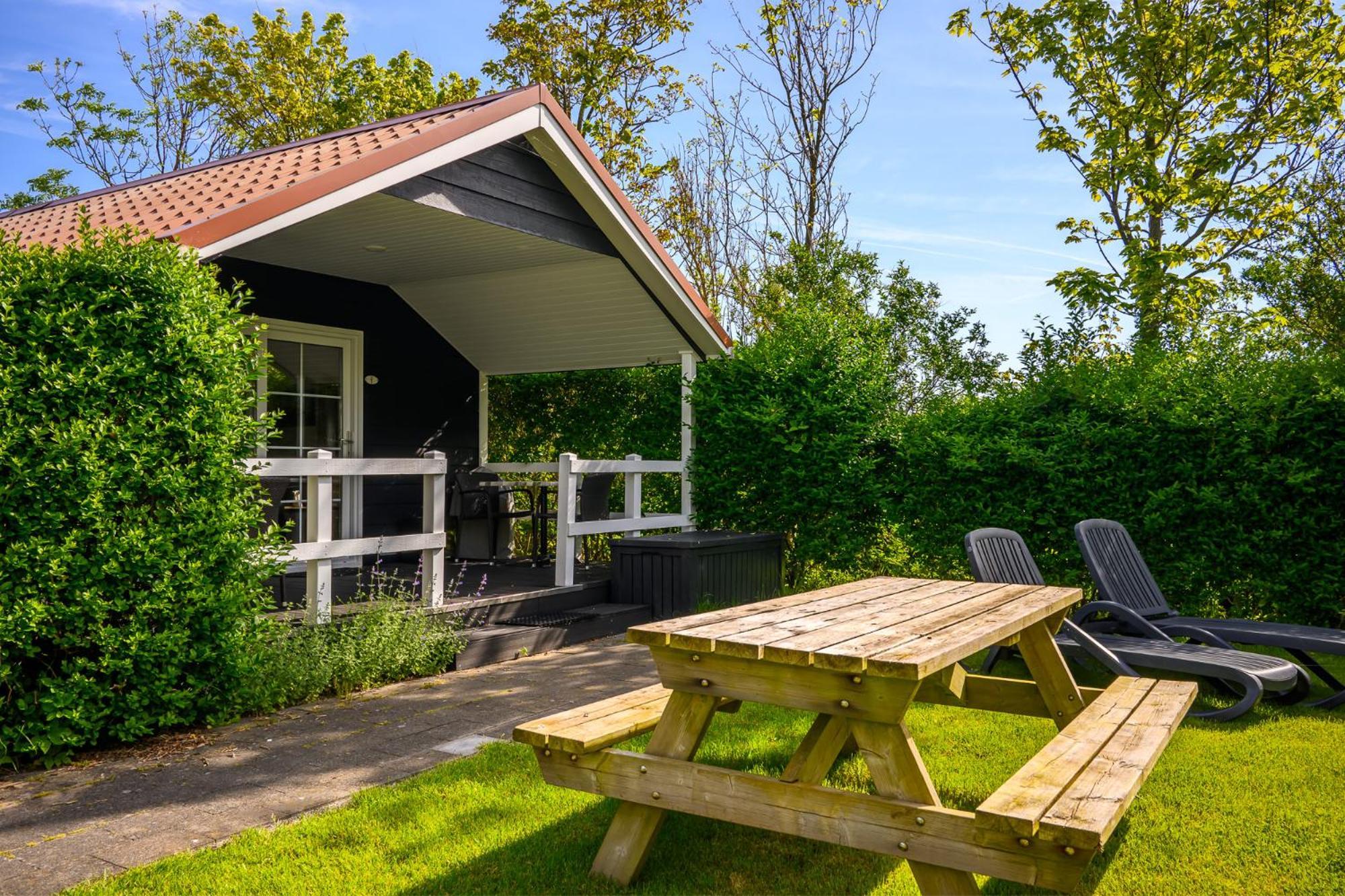 Lodges De Driesprong Домбург Екстериор снимка