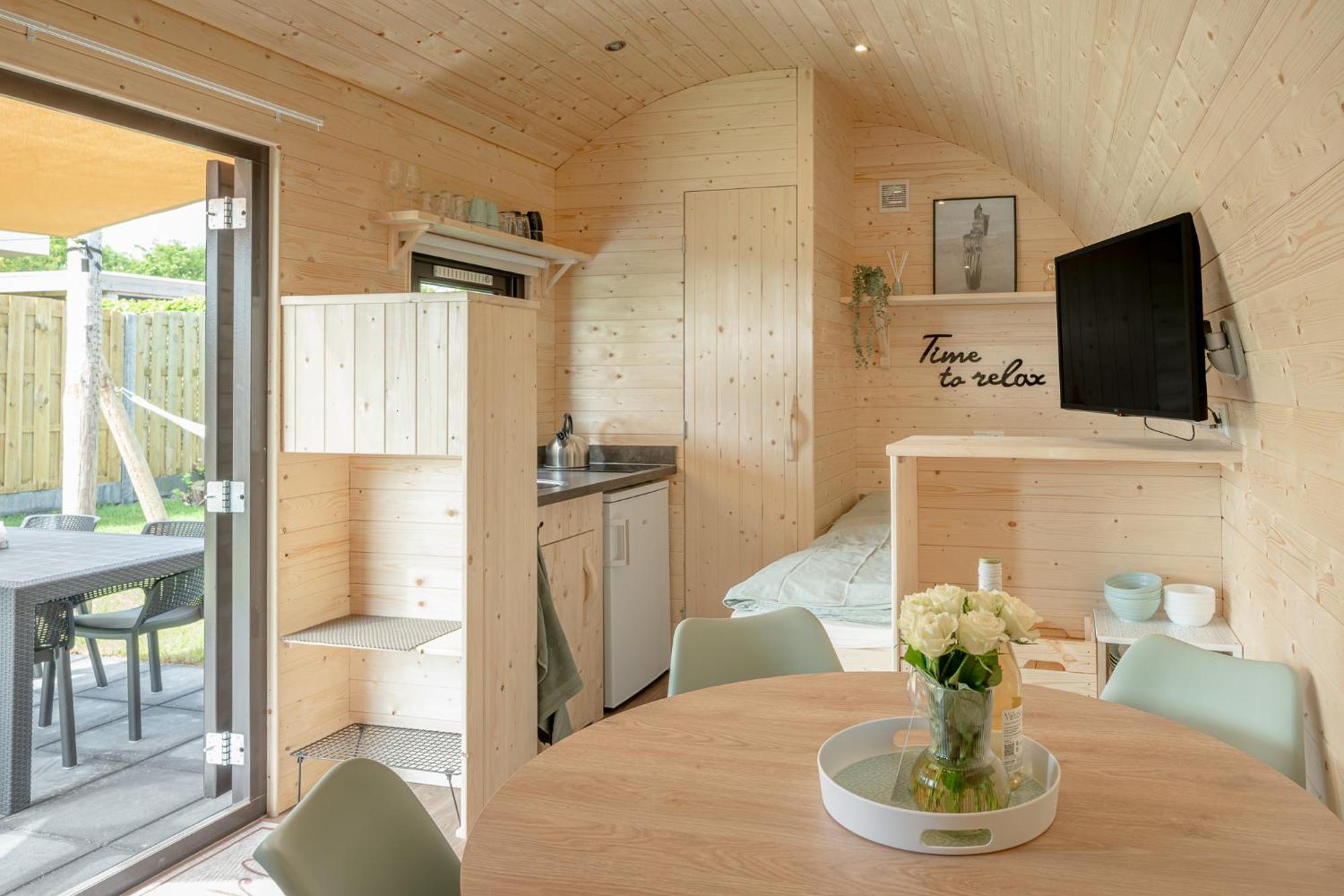 Lodges De Driesprong Домбург Екстериор снимка